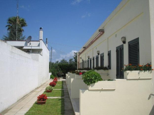 La Rondine Bed And Breakfast Uggiano La Chiesa Bagian luar foto